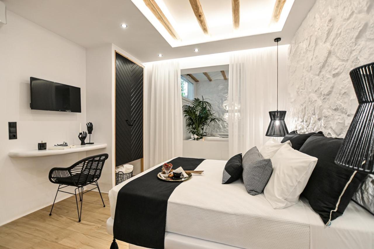 Mythos Luxury Suite Naxos City Exterior photo